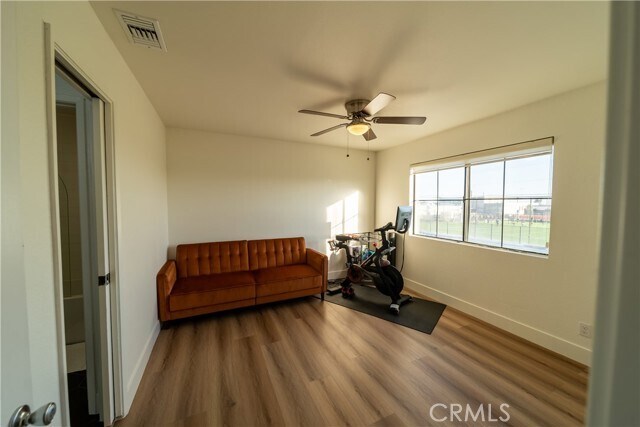 Building Photo - 4229 W Rosecrans Ave