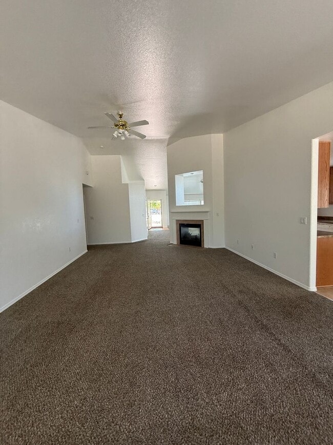 Building Photo - 2505 Nimbus Ct