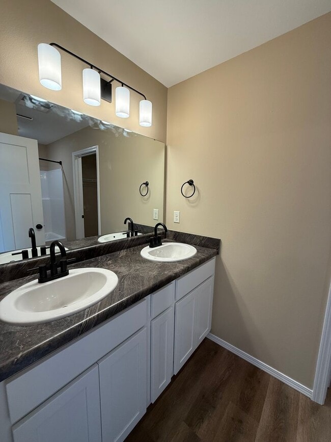 Building Photo - ***$2,095 until OCTOBER 15th***  BRAND NEW...