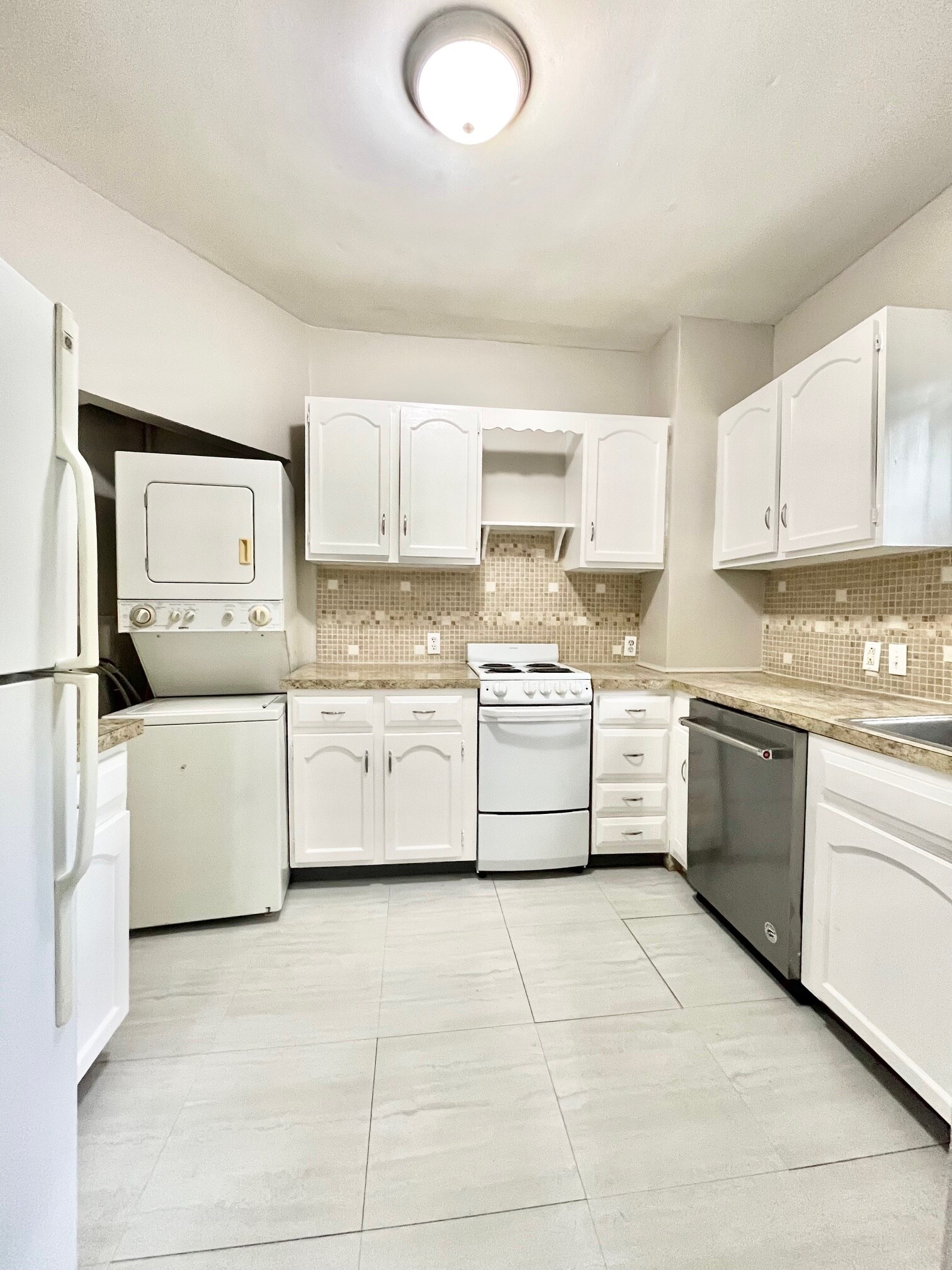 Building Photo - 10R Gardner St