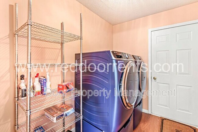 Building Photo - 6514 Tanfield Ct