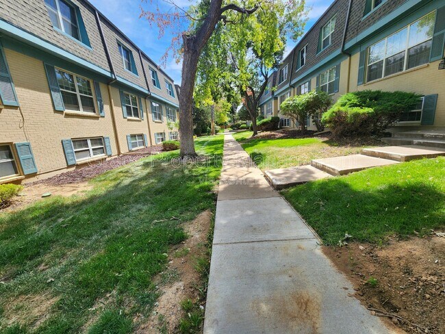 Building Photo - 9370 E Girard Ave