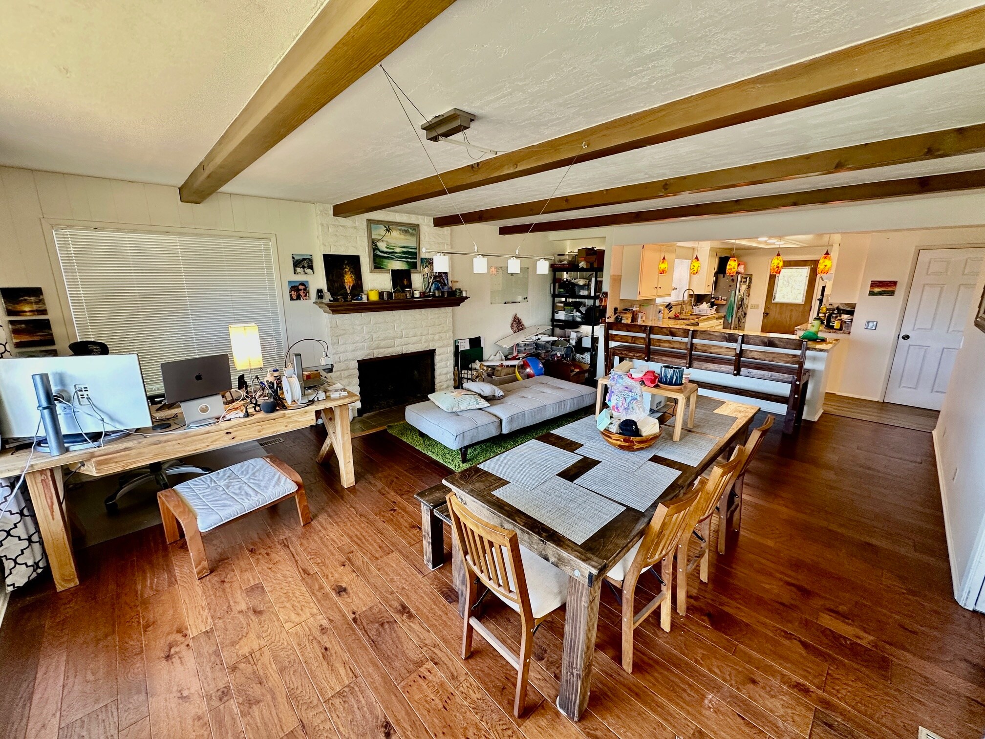 Family room w/fireplace! - 31324 Club Vista Ln