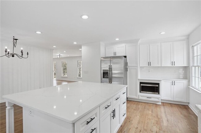 Building Photo - 262 Atwood Dr NW