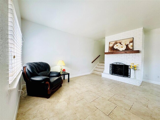 Building Photo - 11127 Village Bend Ln