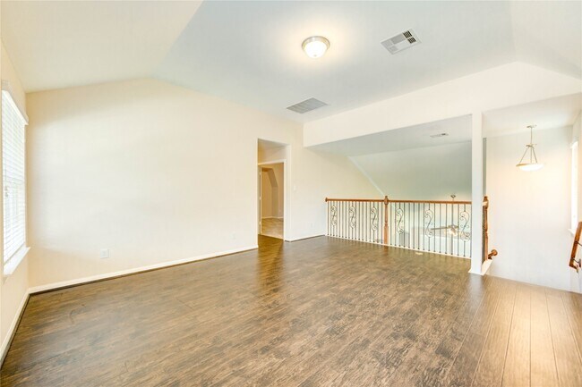 Building Photo - 43 Amaifi Dr