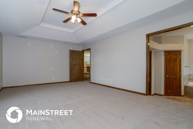 Building Photo - 5203 Woodsonia Dr