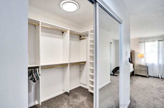 Building Photo - 7669 Springwater Pl