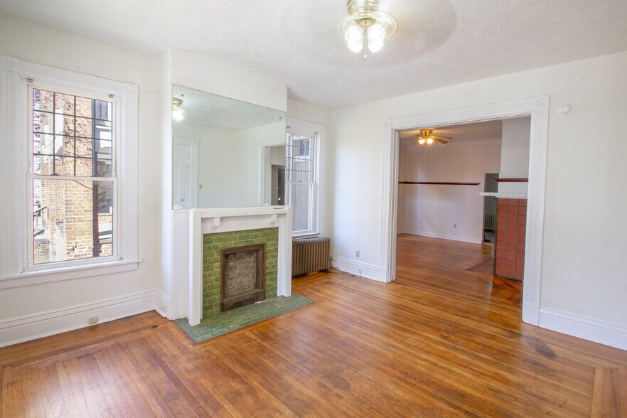 Building Photo - 439 Franklin Ave