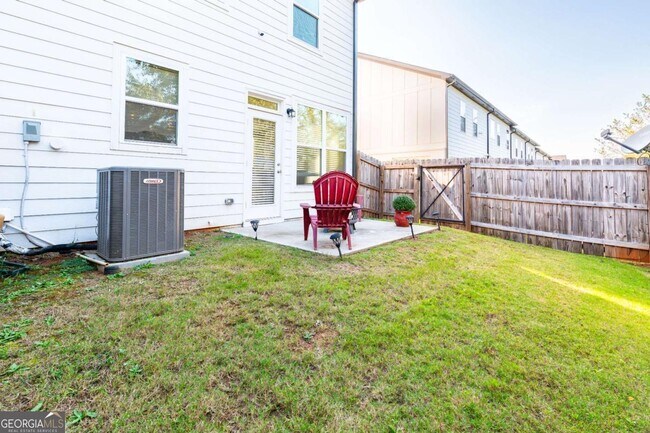 Building Photo - 46 Cannondale Dr