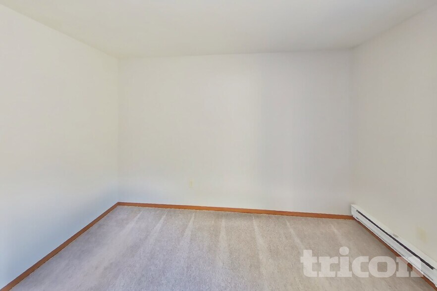 Building Photo - 4814 222nd St Ct E
