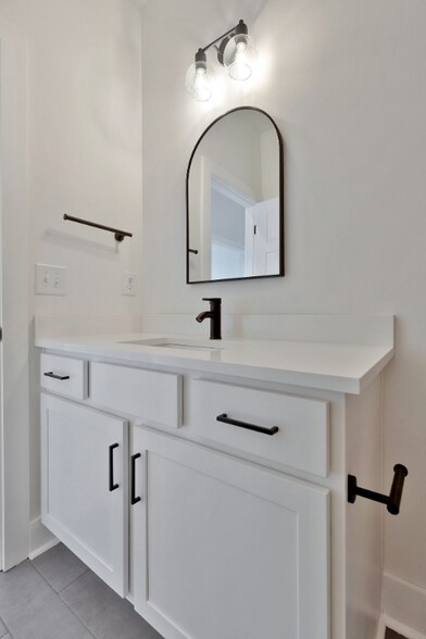 Building Photo - 193 Paragon Mills Rd