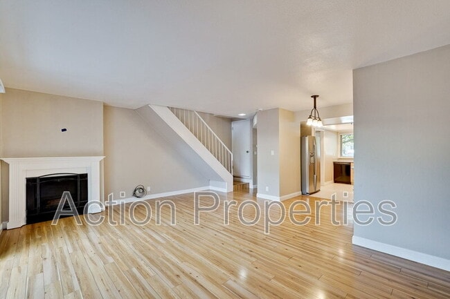 Building Photo - 1963 Landess Ave