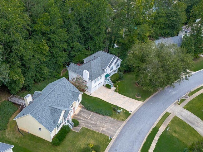Building Photo - 3007 Clove Tree Ln