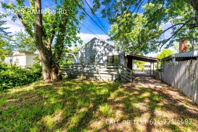 Building Photo - 842 S Hampton Rd