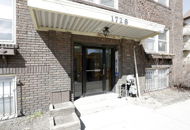 Building Photo - 21  -  1728 Third