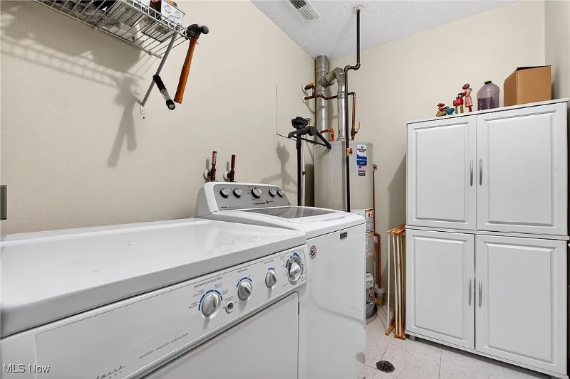 Building Photo - 10373 Glenway Dr