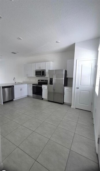 Building Photo - 3064 Skyline Lp