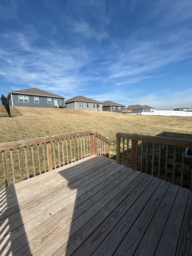 Building Photo - Your Dream Home Awaits in Gretna, NE!