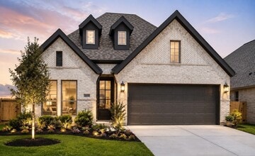 Building Photo - 1638 Lorenzo Ln