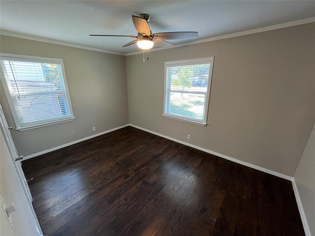 Building Photo - 2227 Winthrop Dr