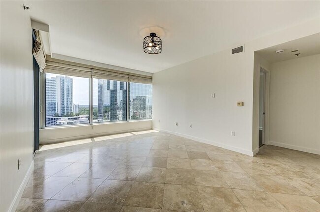 Building Photo - 3338 Peachtree Rd