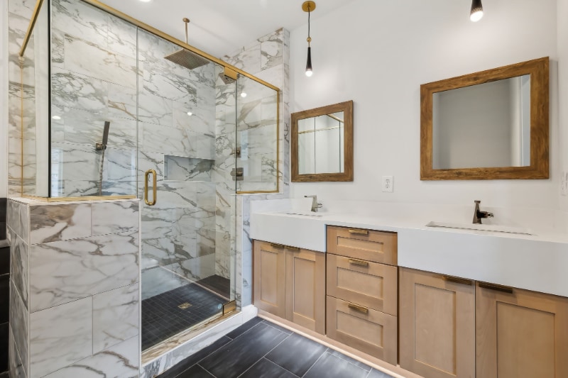 Building Photo - 1300 Edgehill Ave