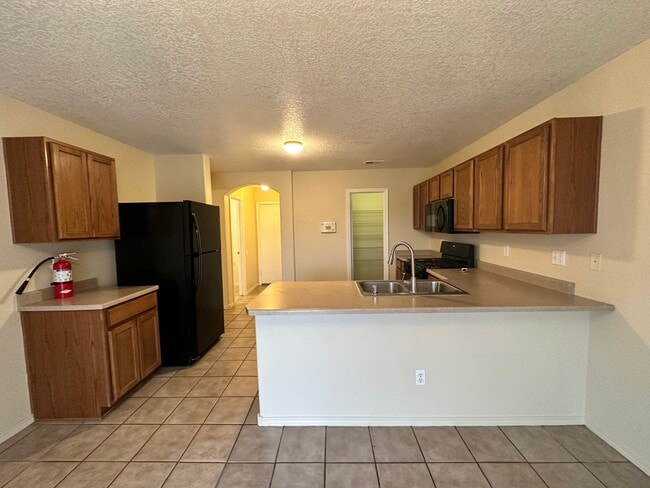 Building Photo - 760 Bear Grass Ct SW