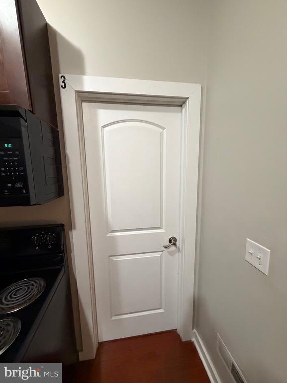 Building Photo - 1535 Cecil B. Moore Ave