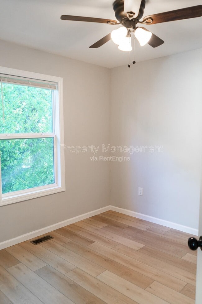 Building Photo - 3225 Bikers Path Wy