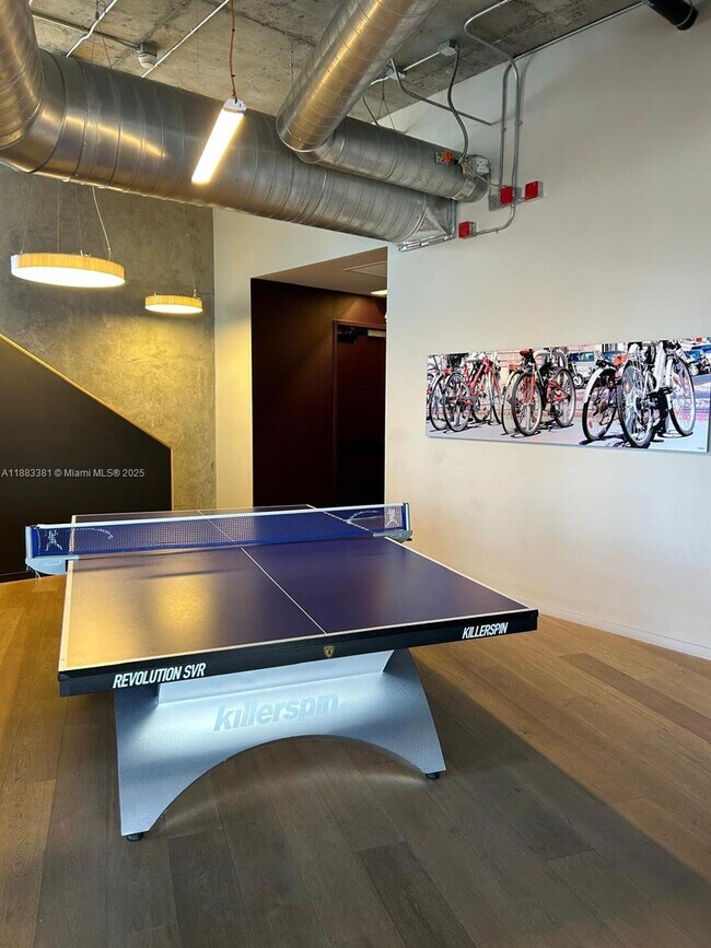 Building Photo - 151 SE 1st St