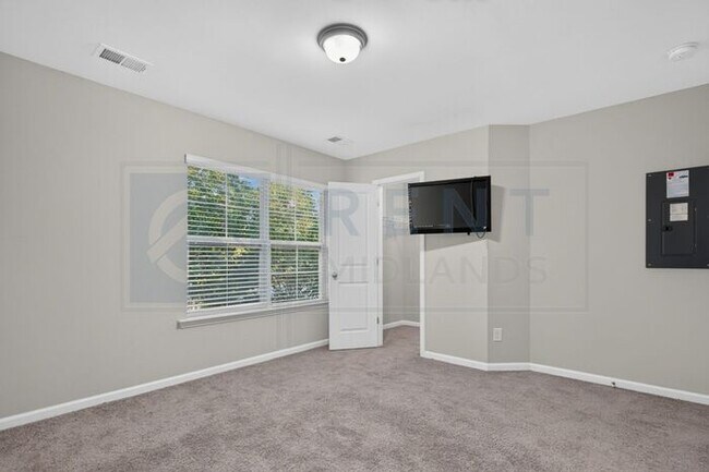 Building Photo - Townhouse in Hampton Forest