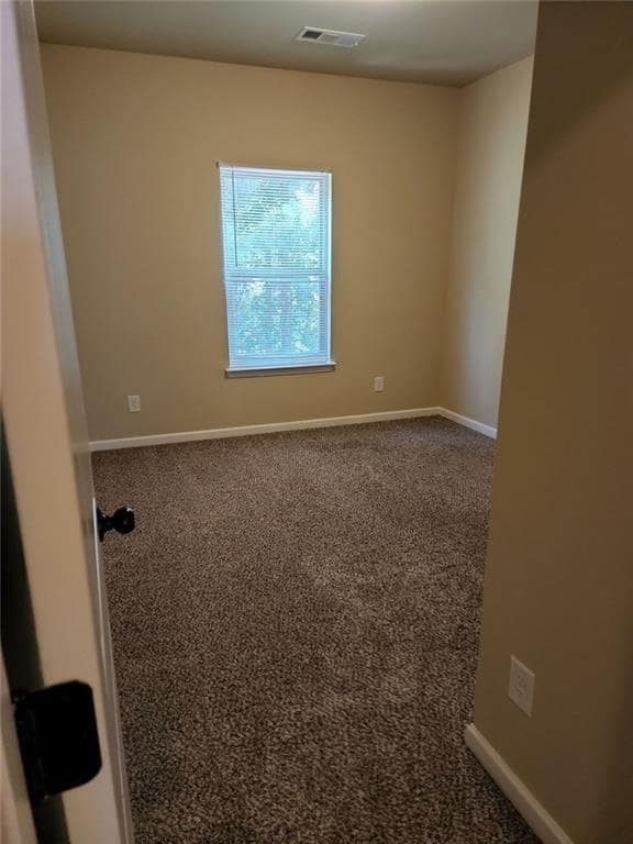 Building Photo - 628 Oakside Pl
