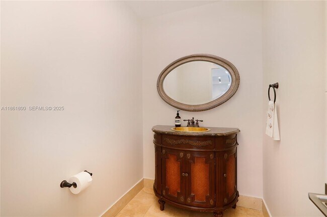 Building Photo - 7322 Vistalmar St