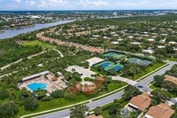 Building Photo - 3052 30th Ct