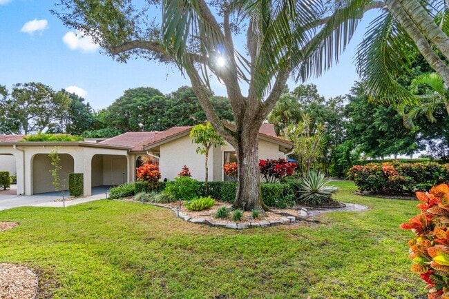 Building Photo - 5944 Forest Grove Dr