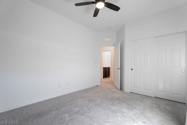 Building Photo - 7126 Calvert Cliffs St