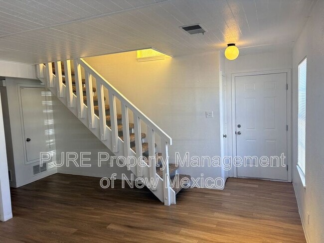 Building Photo - 10912 Towner Ave NE