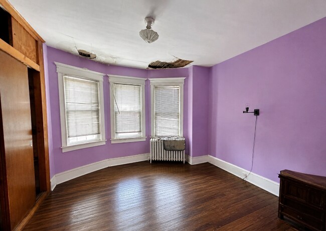 Building Photo - 633 Edgewood Ave