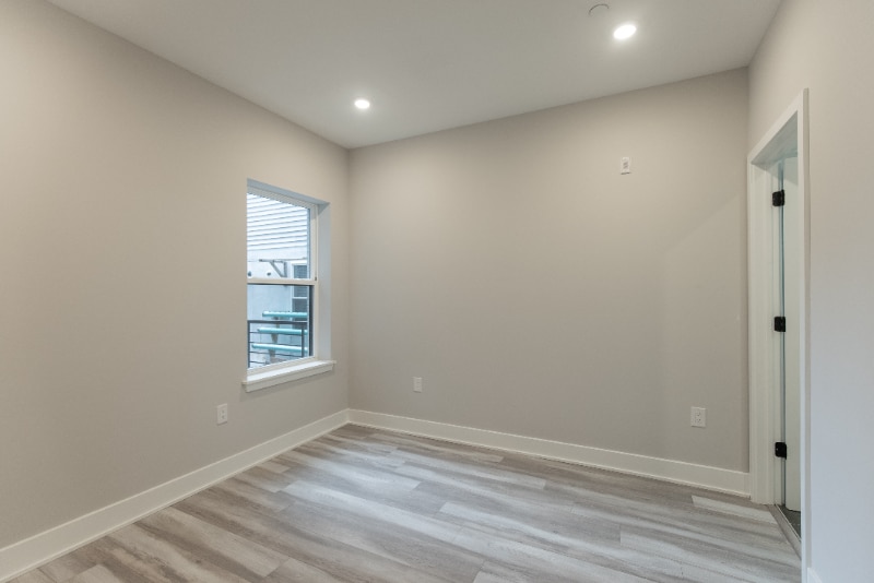 Building Photo - 665 N 35th St