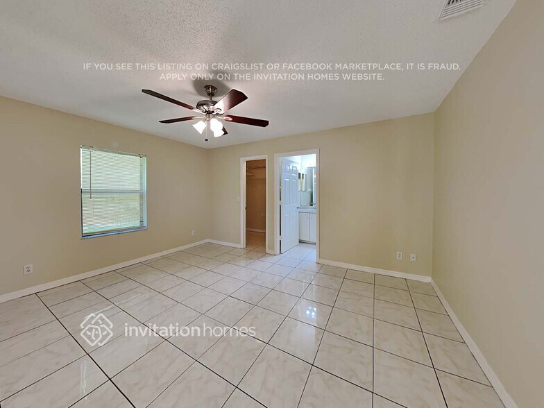 Building Photo - 3020 SW Vittorio St