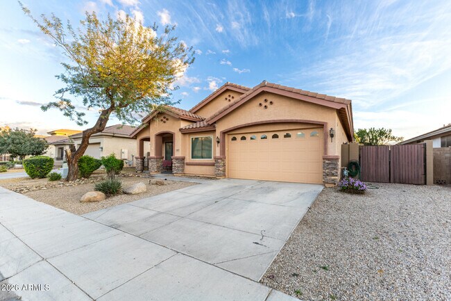 Building Photo - 2833 E Cobalt St