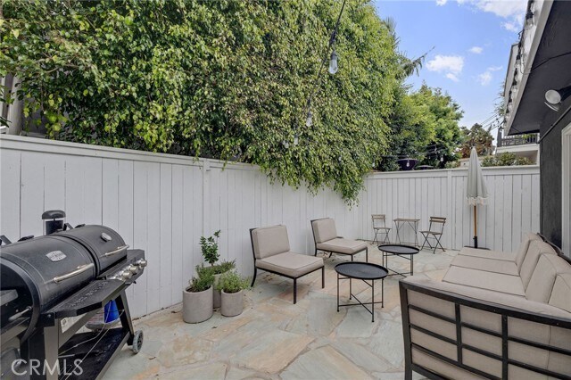 Building Photo - 1706 Carver St