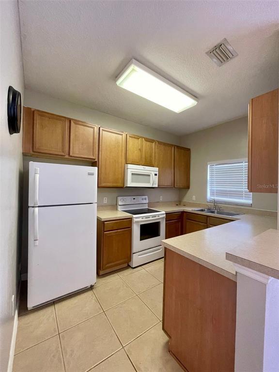 Building Photo - 1251 Long Oak Way