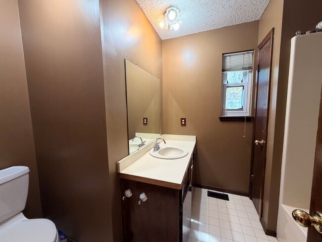 Building Photo - Located on the west side of Russellville