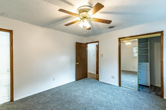 Building Photo - 5506 37th St