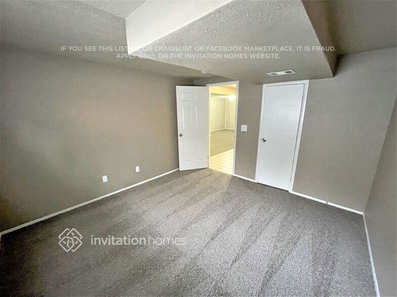 Building Photo - 5957 S Odessa Cir