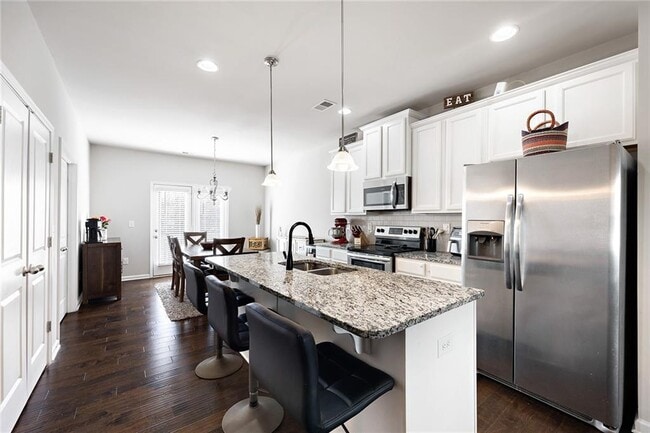 Building Photo - 3863 Equity Ln