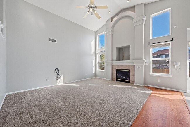 Building Photo - 2258 S Gibralter Way