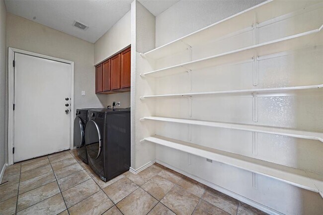 Building Photo - 15417 Staked Plains Loop